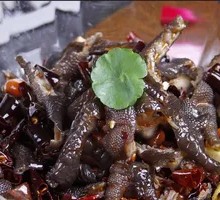 Sichuan-Flavored Chicken Feet
