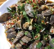 Cold-Mixed Clams