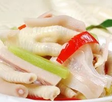 Lemon Pickled Chicken Feet
