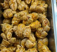 Fatty Intestine with Tofu Puffs