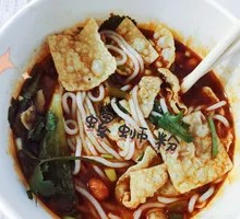 Bullish Pork Trotter Luosifen