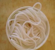 Dry Tossed Rice Noodles