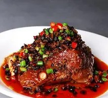 Fish-Flavored Pork Shank