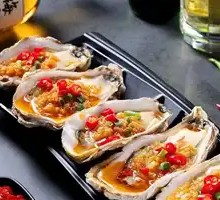 Garlic Steamed Oysters