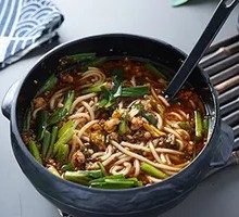 Stewed Pork and Green Bean Noodles