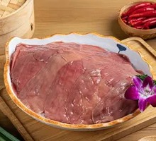 Sliced Pork Kidney with Big Knife