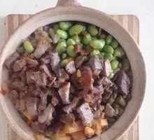 Braised Pork Claypot Rice