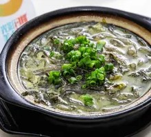Clear Soup Pickled Cabbage and Pork Noodles