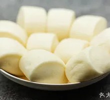 Small Steamed Buns