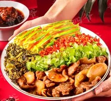 Stir-Fried Yellow Beef with Chopped Chili Rice