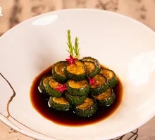 Crispy Pickled Cucumber