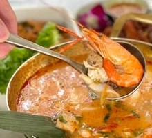 Tom Yum Seafood Soup