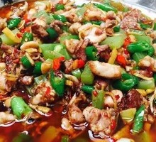 Fresh Spicy Rabbit in Pot