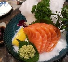 Salmon Sashimi