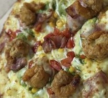 Avocado Shrimp Bacon Pizza