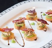French Garlic Cream Baked Snails with Ham