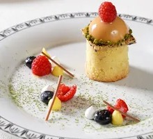 Almond Caramel Mousse Cake