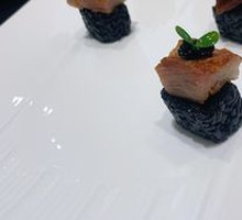 Wu Rice Sticky Pork Roast