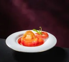 Tomato-Steamed Fresh Abalone from Dalian