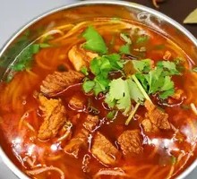 Yellow Braised Lamb Rice Noodles