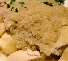 Garlic-Flavored Boiled Chicken