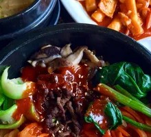 Mixed Beef Stone Pot Bibimbap
