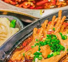 Stir-fried Tender Chicken Feet