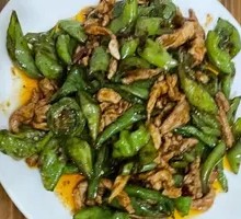Stir-Fried Pork with Green Pepper