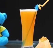 Freshly Squeezed Honeydew Juice