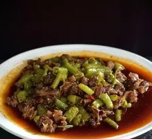 Green Pepper Braised Duck