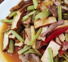 Celery and Tofu Skin Stir-Fry with Pork