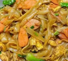 Cantonese Sausage Egg Fried Rice Noodles
