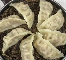 Fresh Pork and Corn Steamed Dumplings (Half Basket)