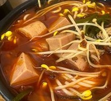 Old Hot Pot Luncheon Meat Noodles