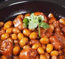 Spiced Braised Pig Tails