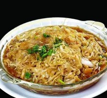 Sour Cabbage and Vermicelli Soup