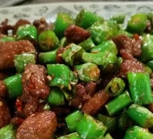 Sliced Beef with Green Peppers