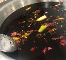 Signature Red Soup Pot