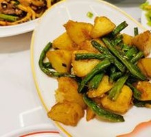 Potato and Green Bean Stir-fry