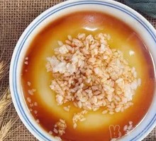 Red Sugar Glutinous Rice Cake with Fermented Rice Wine