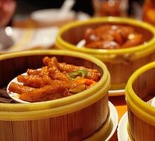 Hong Kong Style Sauce Chicken Feet