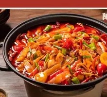 Stewed Chicken Offal in Large Pot