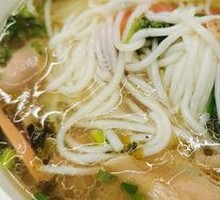 Clear Soup Beef Offal Rice Noodles