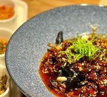 Cold-Mixed Chicken Feet