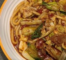 Xinjiang Special Fried Rice Noodles