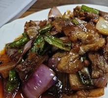 Stir-fried Pork with Rice Noodles