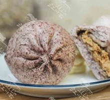 Wild Bamboo Shoot Pork Buns