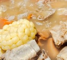 Lotus Root Stewed with Preserved Pork Ribs and Hoof