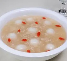 Rice Flour Balls with Wine Lees