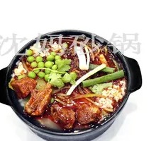 Braised Pork Rib Rice in Clay Pot